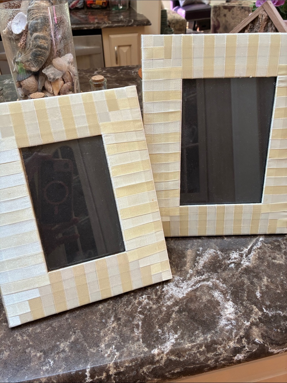 Neutral Cream Striped Picture Frame Set